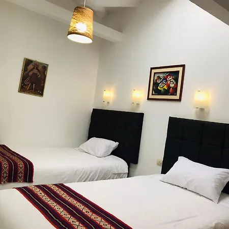 Backpacker Lodge